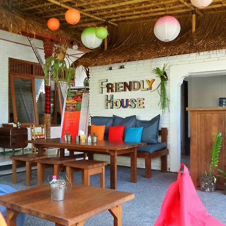Friendly House Bali Hostel Ubud Exterior foto